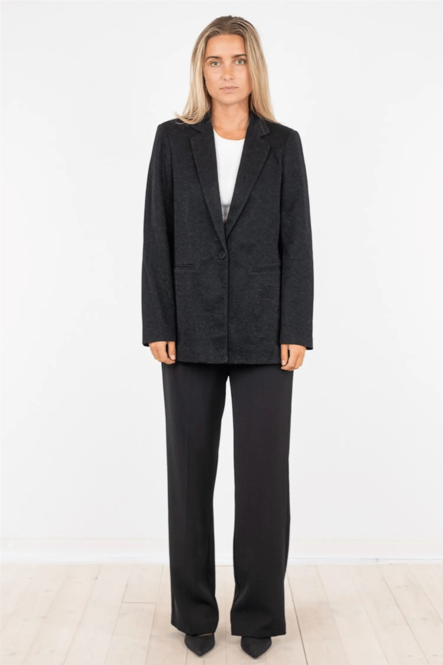 Avery Glitter Blazer Black