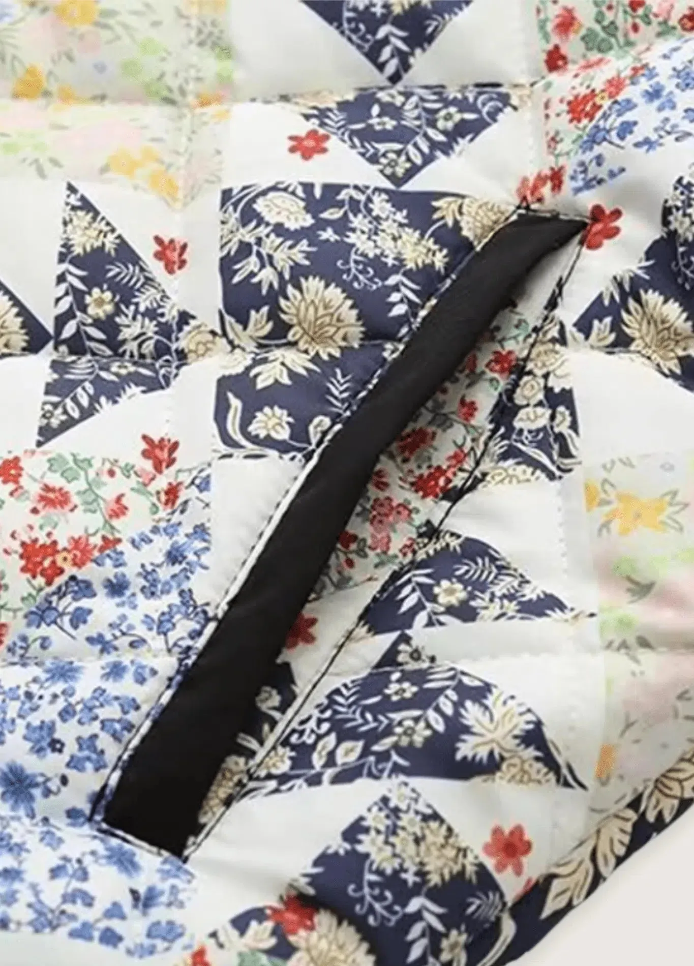 Bellarosa – Patchwork floral prints – Quilted kimono