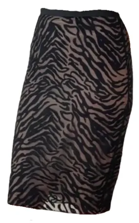 Irisa Embroidered Pencil Skirt