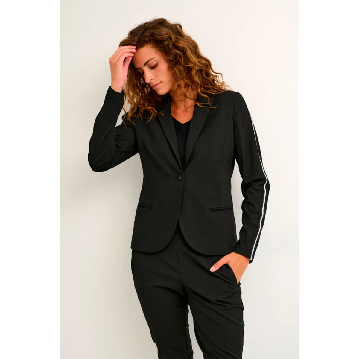 Sharon Jillian blazer black w. silver lurex tape