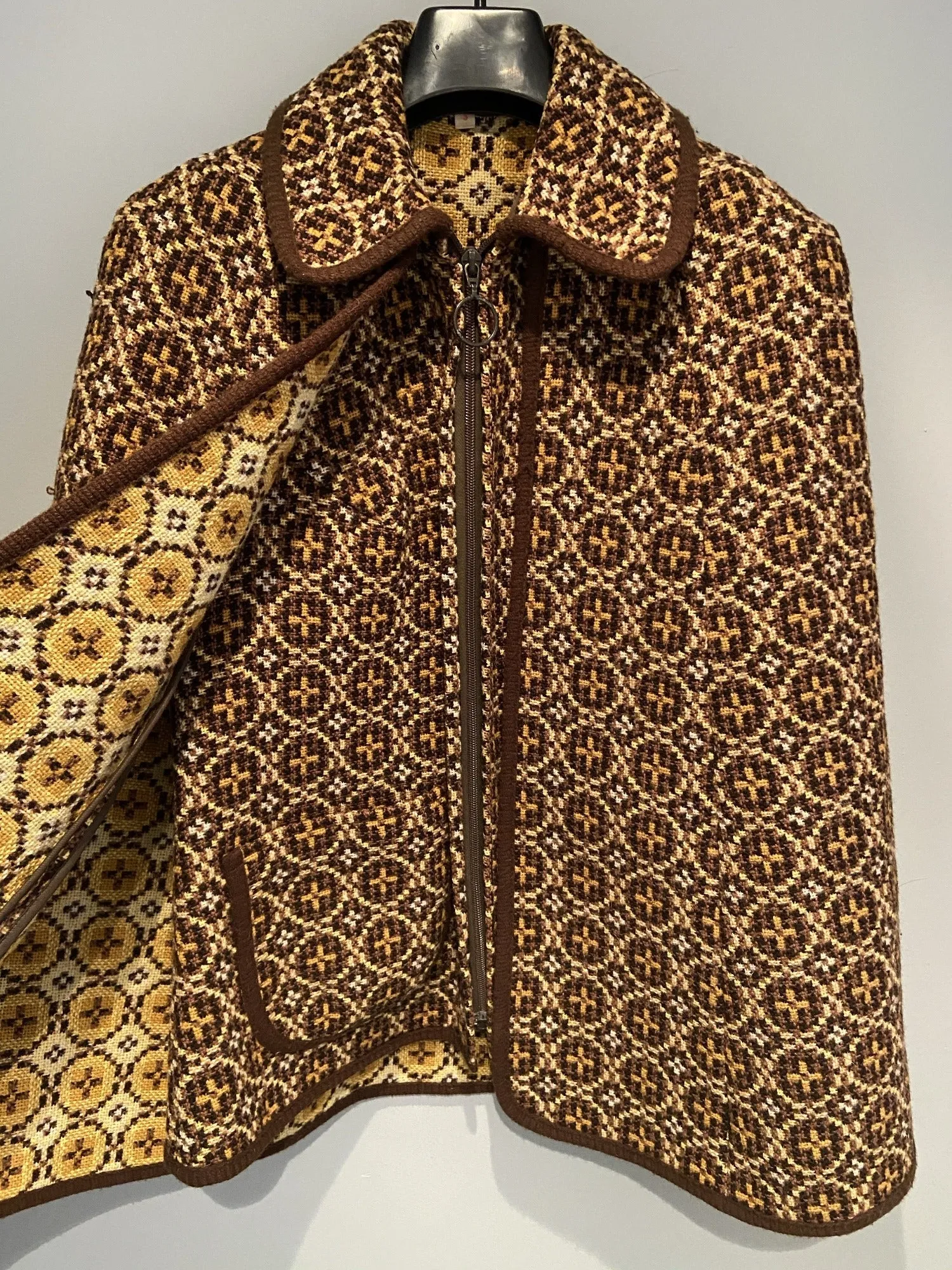 Vintage 1960s Welsh Wool Tapestry Cape and Gilet Set - Size S