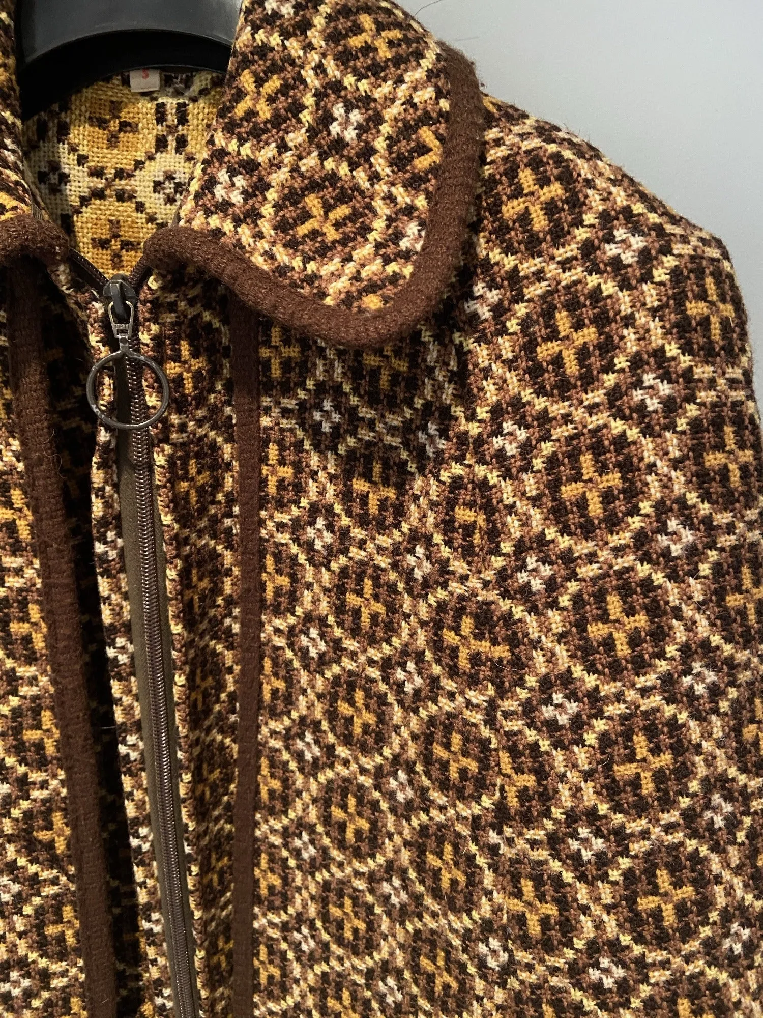 Vintage 1960s Welsh Wool Tapestry Cape and Gilet Set - Size S