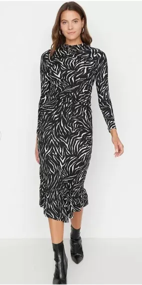 Women's Black Printed Pencil-Fit Skirt  S1832047